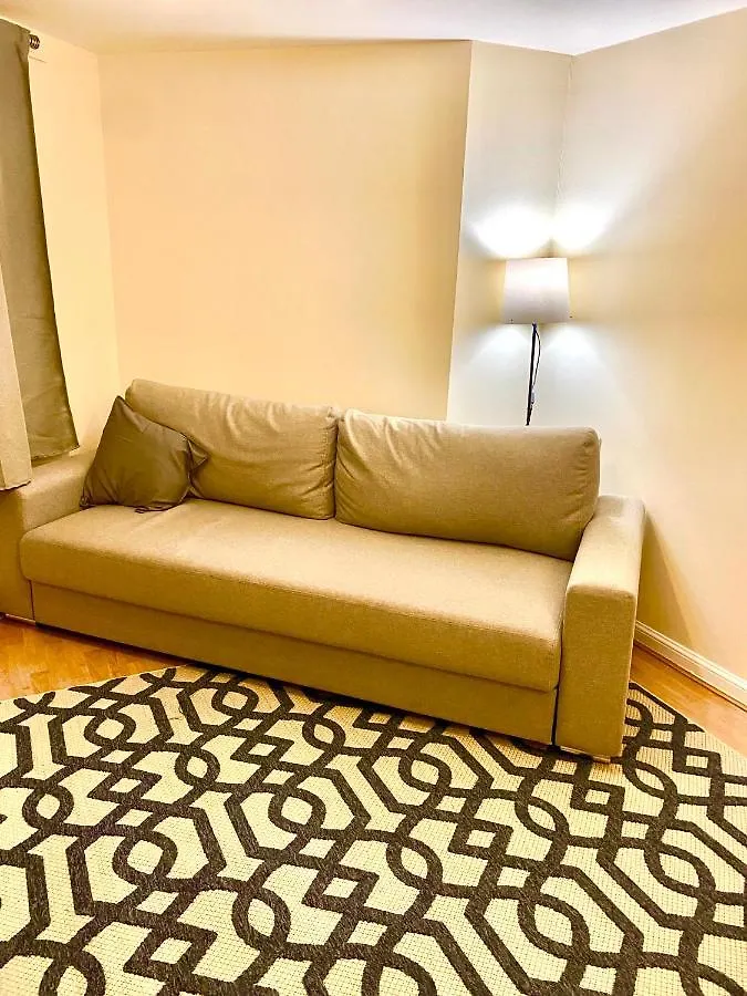 Impeccable 2-Bed Apartment In London United Kingdom