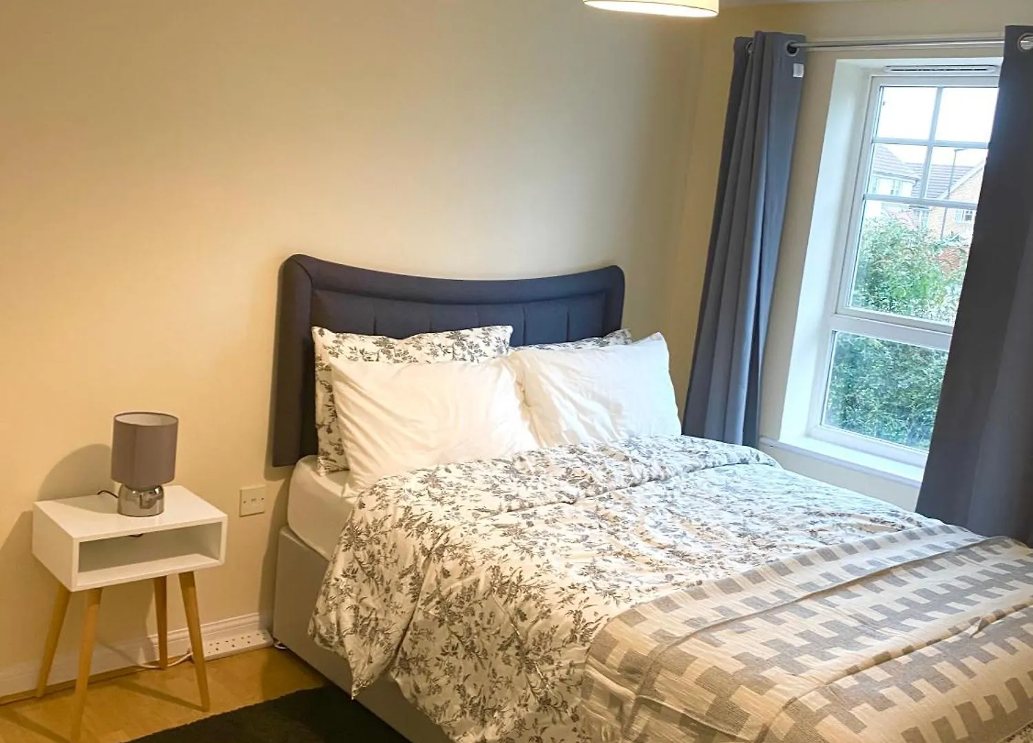 Impeccable 2-Bed Apartment In London